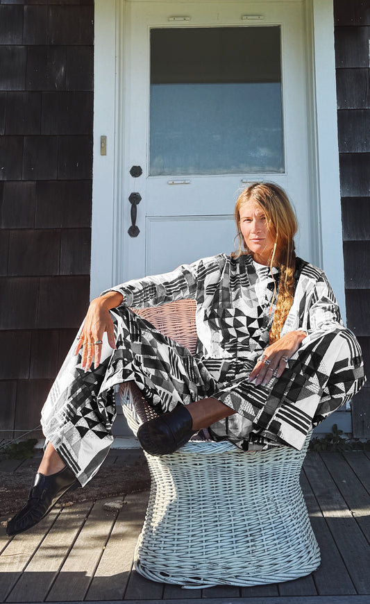 Urban Cross-Over Black & White Pleated Pant