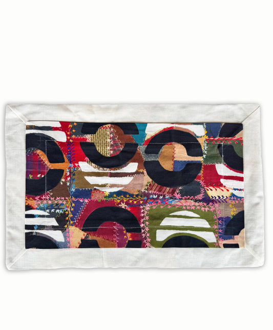 Circumvent the Traditional Contrast Double-Layer Placemat