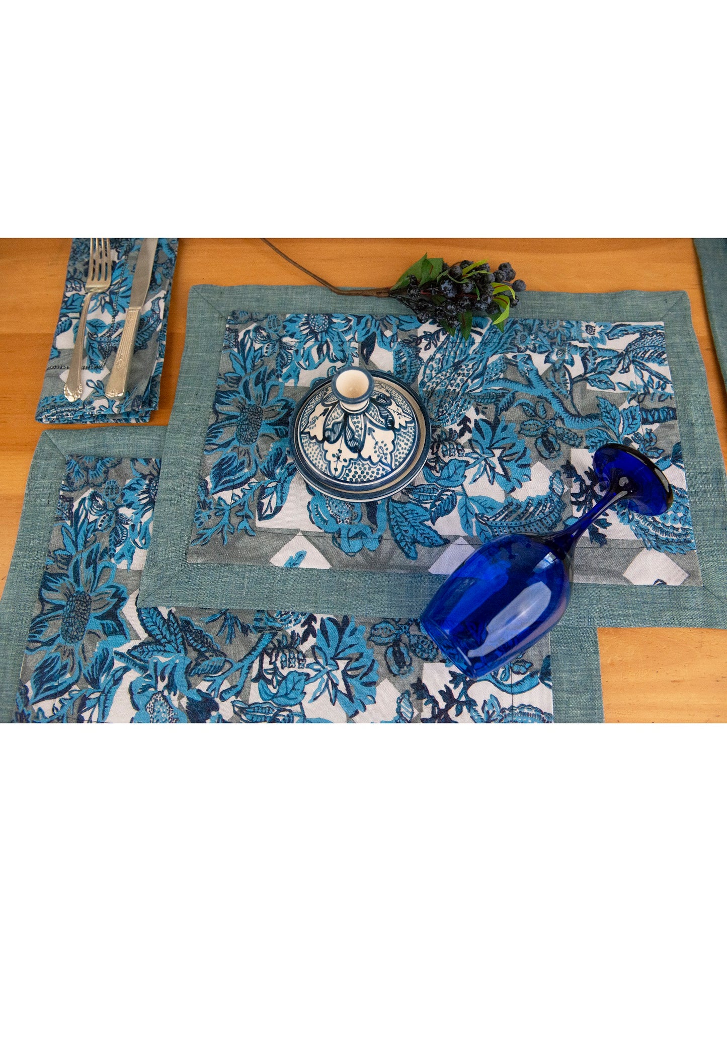 Whimsi Contrast Double-Layer Placemat